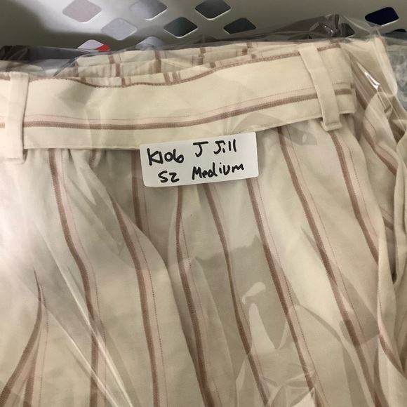 J. Jill Linen Stretch Jenna Crop Pants Striped Wide Leg Size Medium - Picture 10 of 10